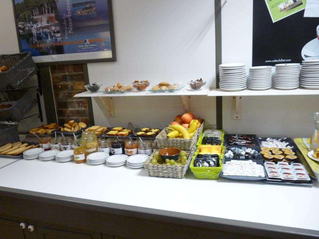 Brit Hotel Bosquet Carcassonne Cite Restoran foto