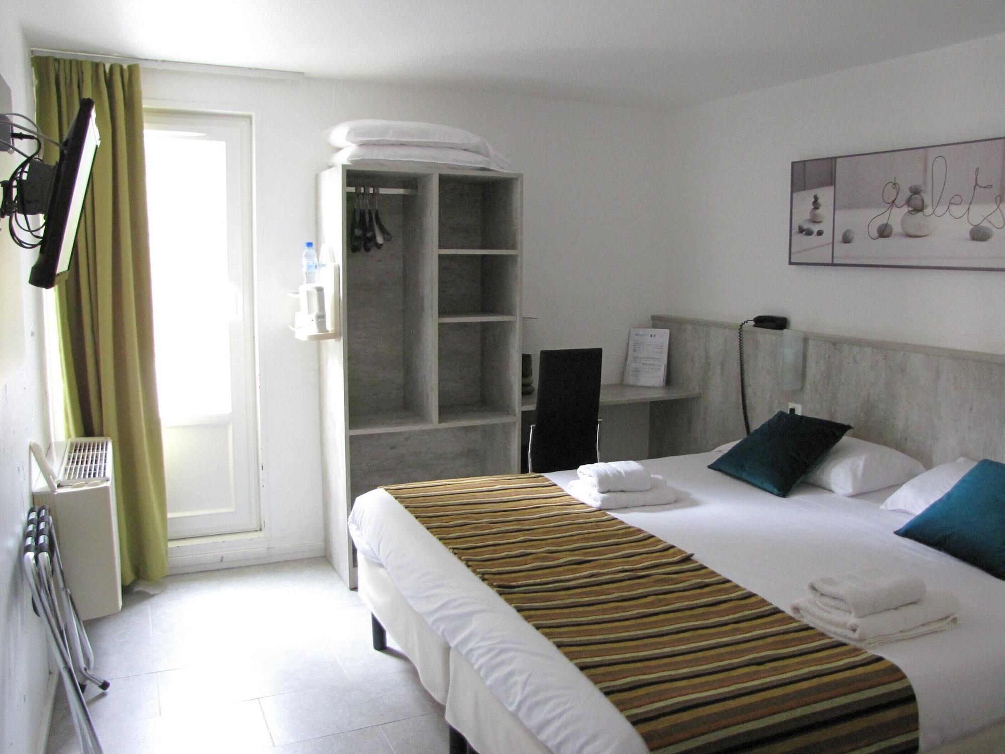 Brit Hotel Bosquet Carcassonne Cite Bagian luar foto