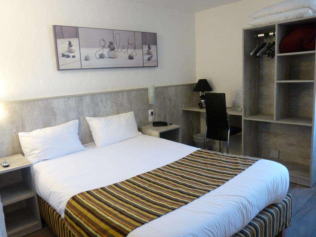 Brit Hotel Bosquet Carcassonne Cite Ruang foto