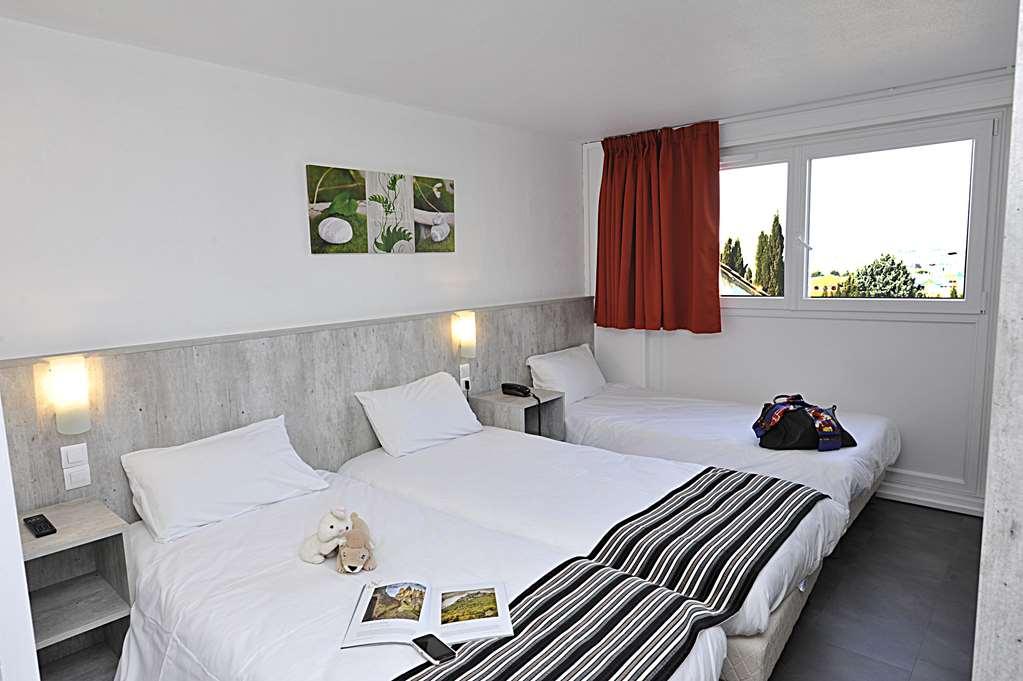 Brit Hotel Bosquet Carcassonne Cite Ruang foto