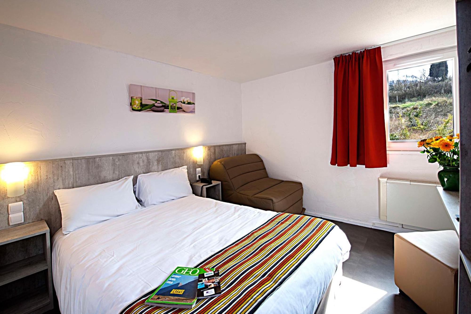 Brit Hotel Bosquet Carcassonne Cite Bagian luar foto