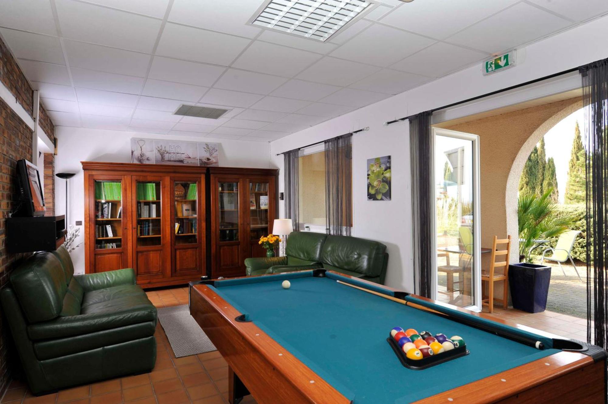 Brit Hotel Bosquet Carcassonne Cite Bagian luar foto