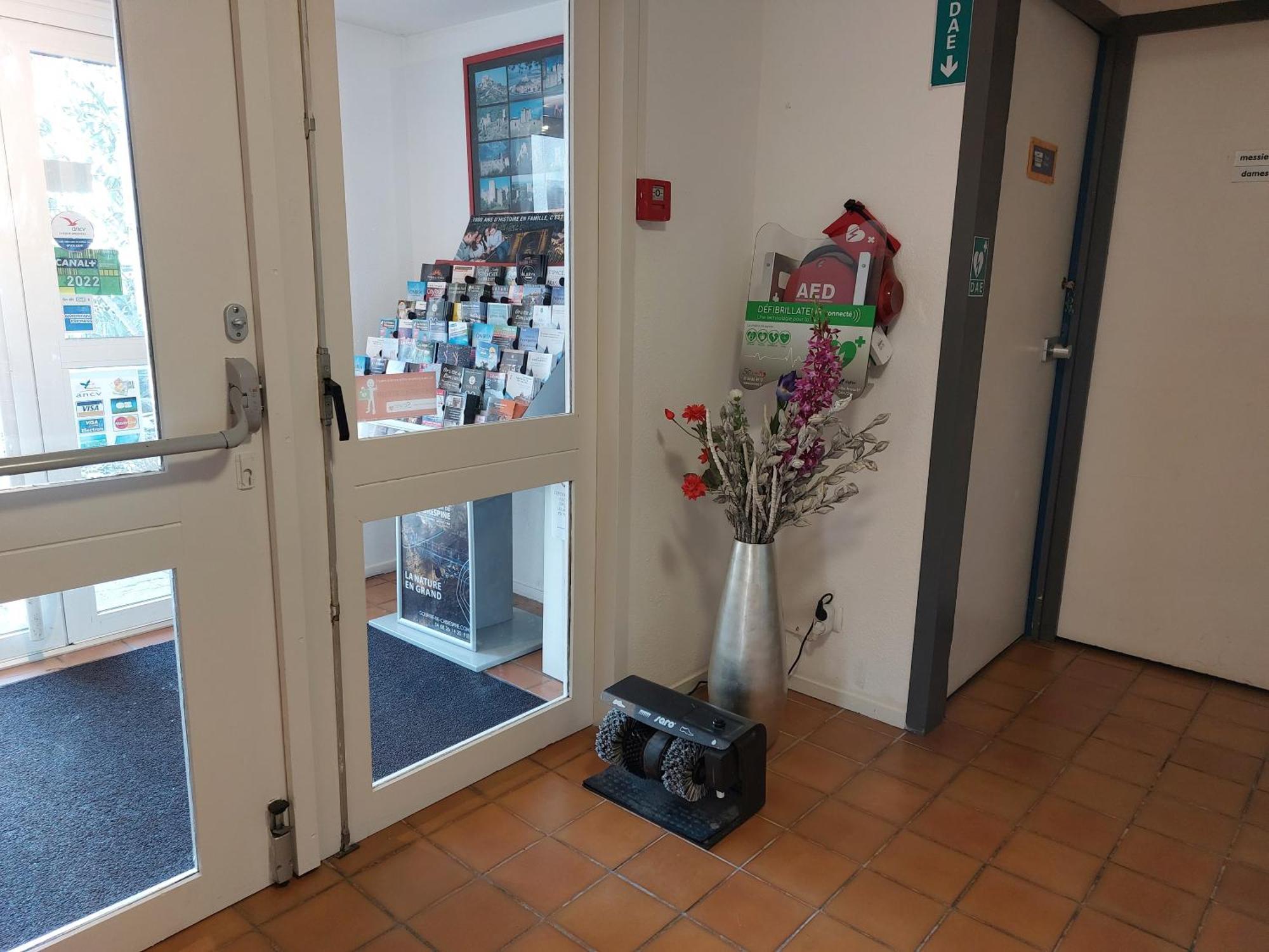 Brit Hotel Bosquet Carcassonne Cite Bagian luar foto